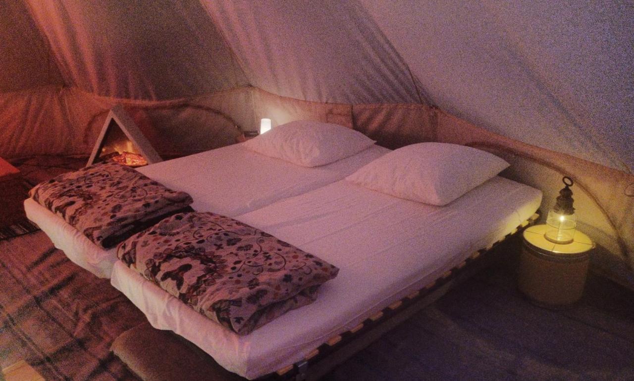 Atypik Nomad Hotell Recoubeau-Jansac Exteriör bild