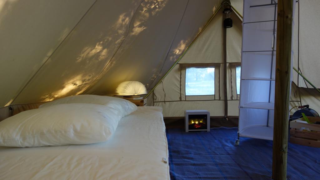 Atypik Nomad Hotell Recoubeau-Jansac Exteriör bild