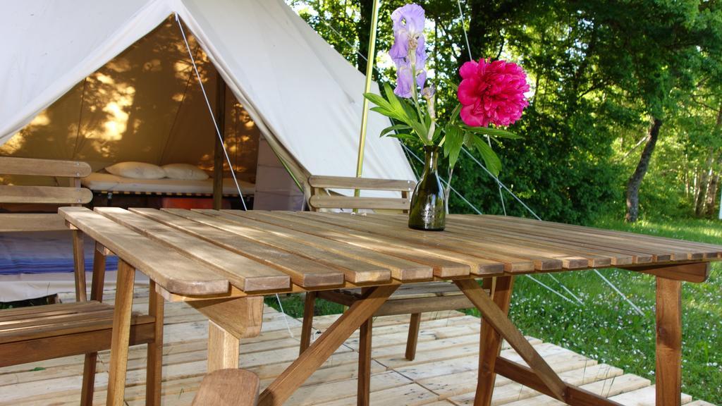 Atypik Nomad Hotell Recoubeau-Jansac Exteriör bild